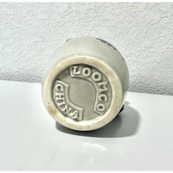 Vintage Loomco Creamer Pitcher with Handle Stoneware Tan with Blue Floral Design - Picture 5 of 6